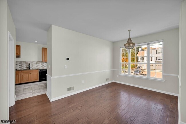 Building Photo - 11 Timothy Ct