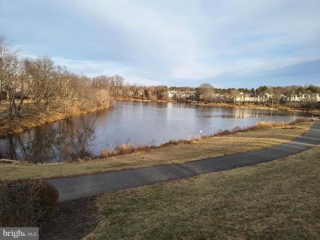 Building Photo - 12502 Laurel Grove Pl