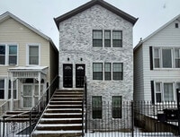 Building Photo - 2702 S Union Ave