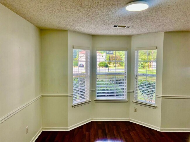 Building Photo - 3104 Mineral Ridge Ln