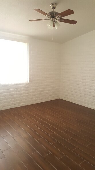 Master bedroom - 2436 W Sumaya Way