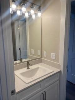 Building Photo - 4455-B Deveraux Place