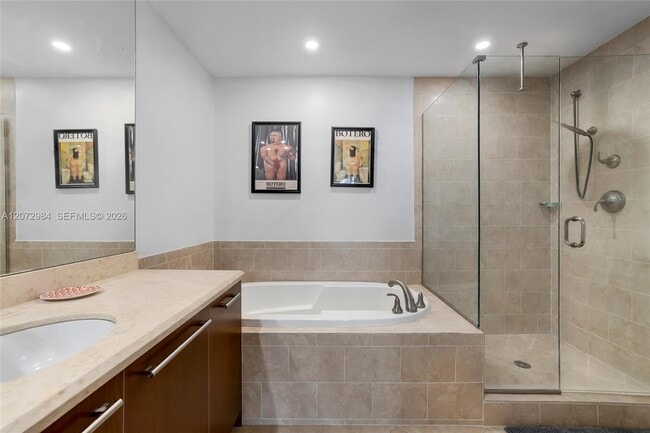 Building Photo - 4445 El Mar Dr