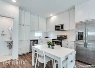 Building Photo - 1 br, 1 bath House - 130 Carnahan St