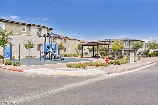Building Photo - 222 Krameria Ave