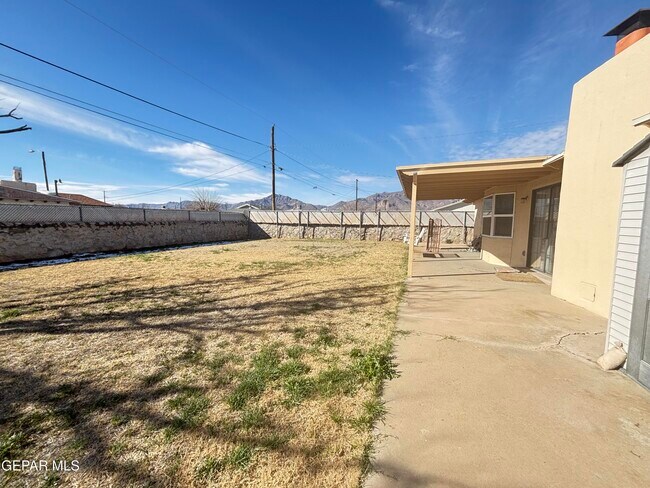 Building Photo - 5700 Prince Edward Ave