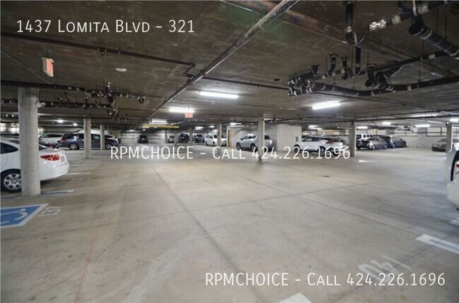 Building Photo - 1437 W Lomita Blvd