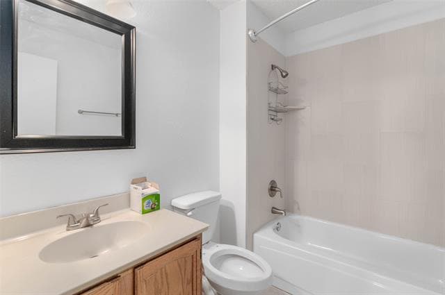 Building Photo - 3516 Glenview Dr