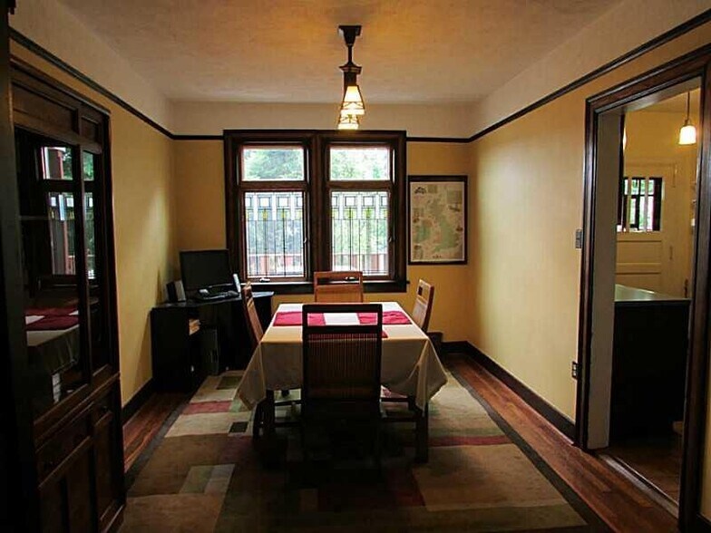 Building Photo - 3761 Orpwood St