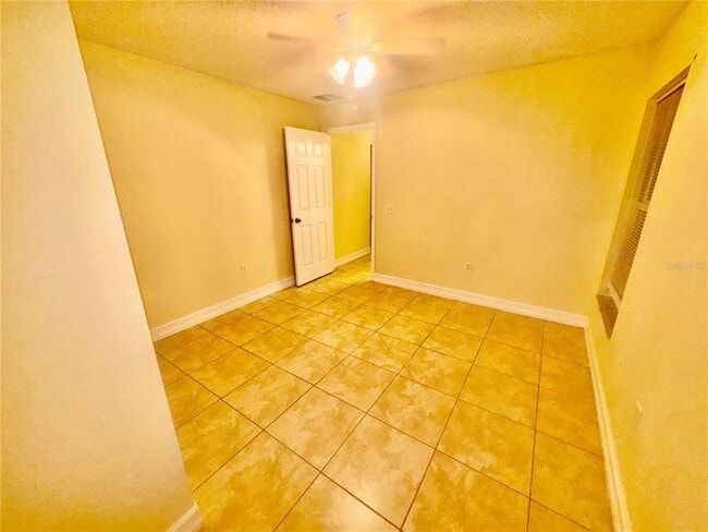 Building Photo - 909 Gateshead Ct