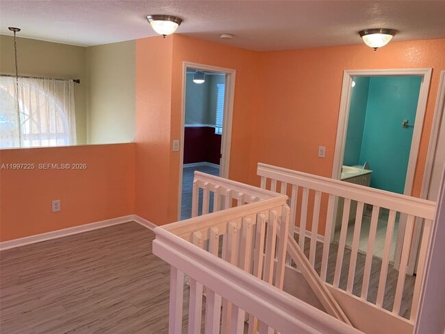 Building Photo - 194 Maple Terrace