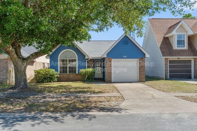 Building Photo - 510 Woodland Park Cir