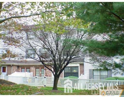 Building Photo - 4 Covington Ct