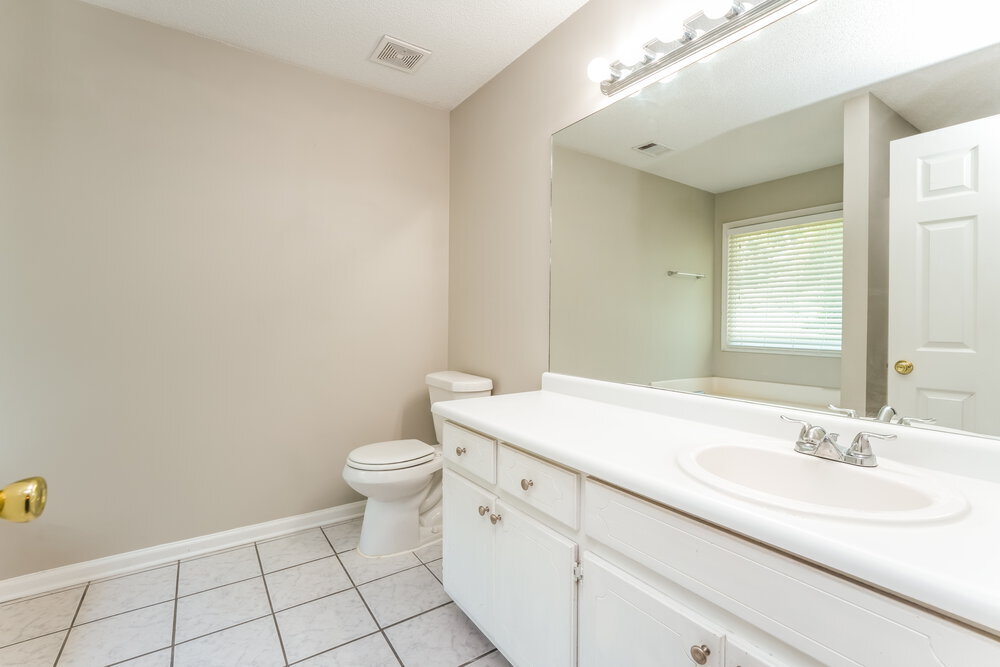 Building Photo - 4091 S Fork Dr