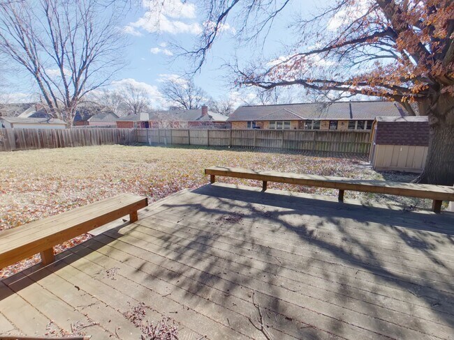 Building Photo - 7329 E Norfolk Dr