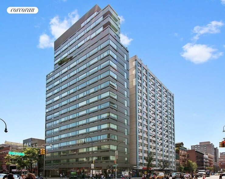 Building Photo - 123 3rd Ave