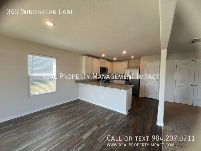 Building Photo - 365 Windbreak Ln