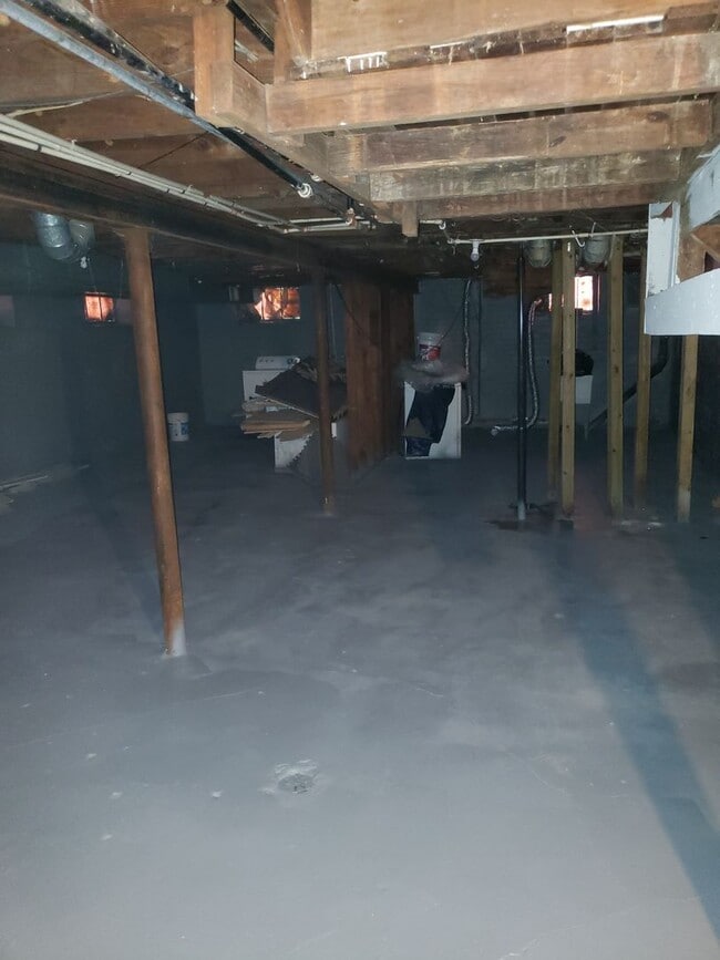 Building Photo - 17177 Prairie St