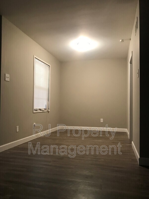 Building Photo - 3522 Madewell St