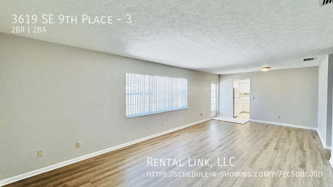 Building Photo - 3619 SE 9th Pl