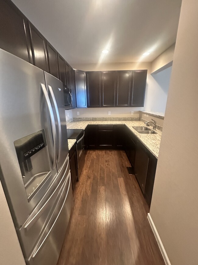 Building Photo - 23363 E Chenango Pl