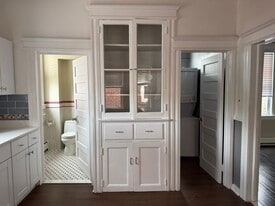 Building Photo - 353 Millburn Ave