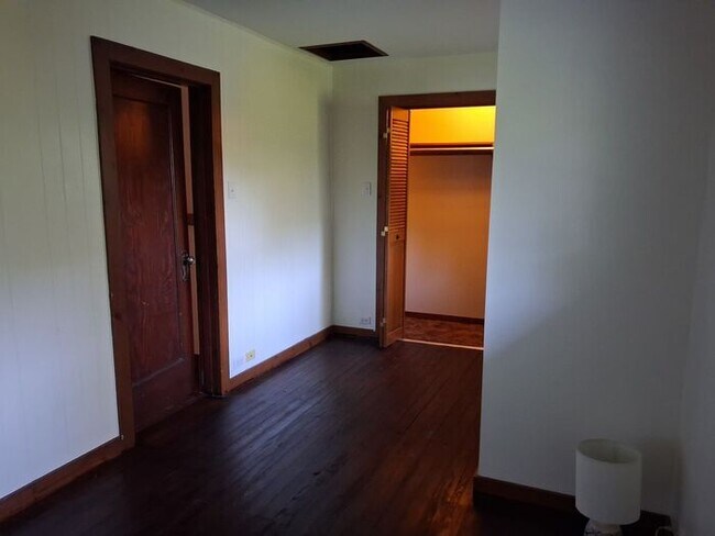 Building Photo - 4 bedroom home in Galien, MI