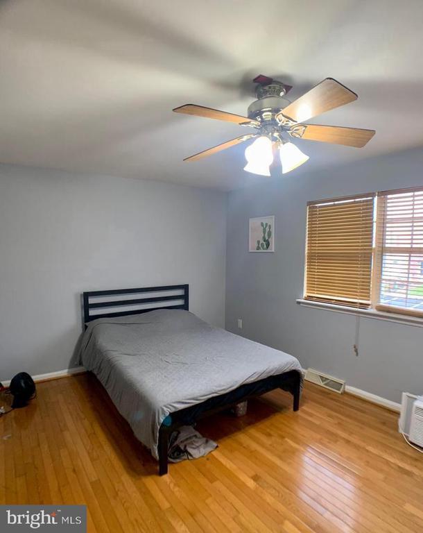 Building Photo - 4055 Cardin Pl