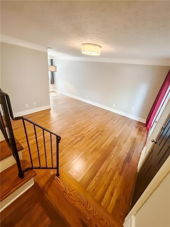 Building Photo - 411 10th St NE
