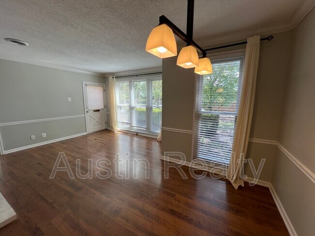 Building Photo - 8501 Gannon Ave
