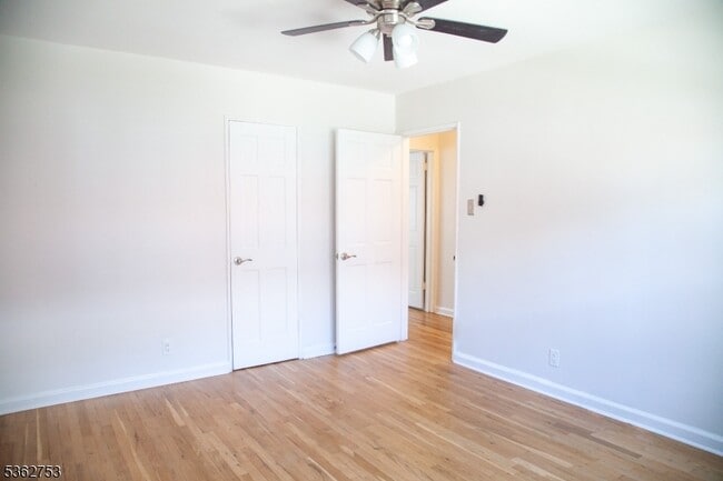 Building Photo - 152 Belleville Ave