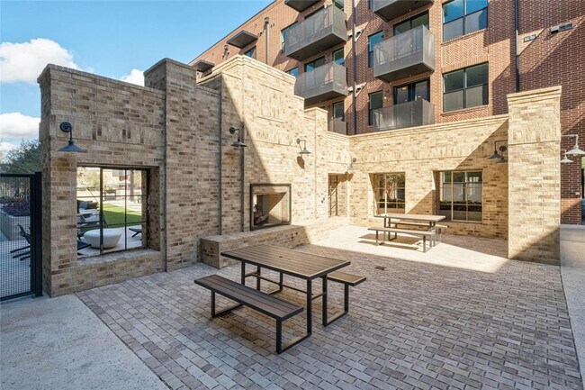 Building Photo - 4510 Terry-O Ln