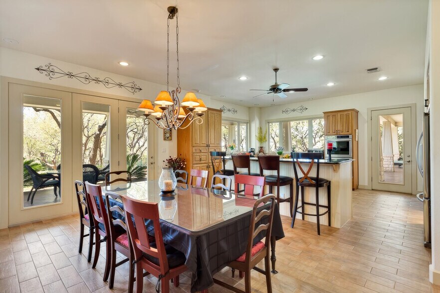 Building Photo - 7903 Overlook Bend