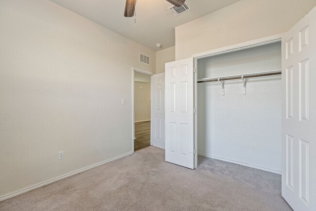 Building Photo - Beautiful 3 bedroom, 2.5  bathroom home in Liberty Hill!!!