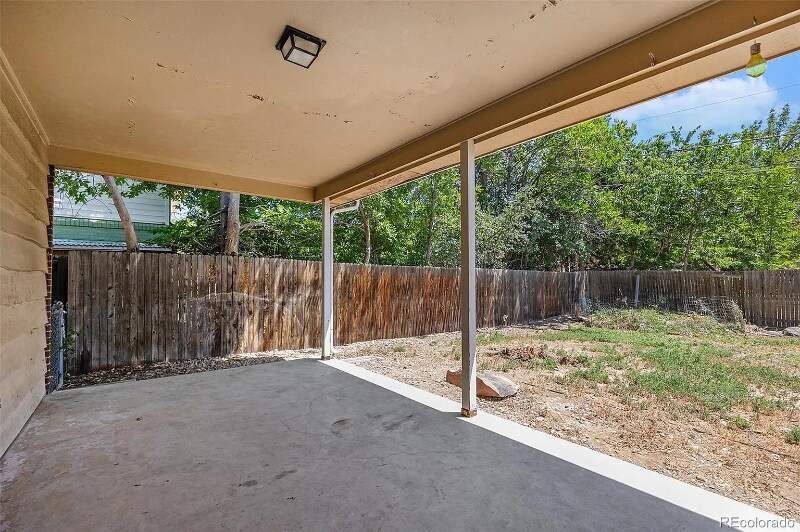 Building Photo - 12058 E Virginia Pl