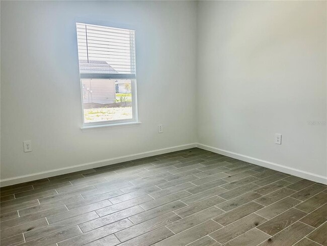 Building Photo - 6915 SW 89th Ln