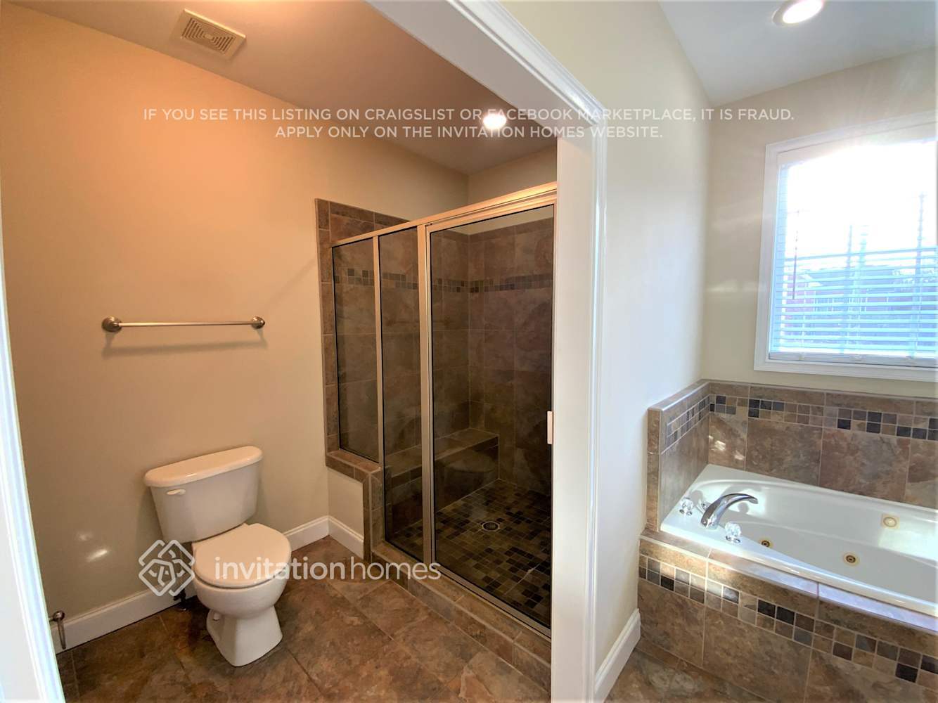 Building Photo - 86 S Salem Dr