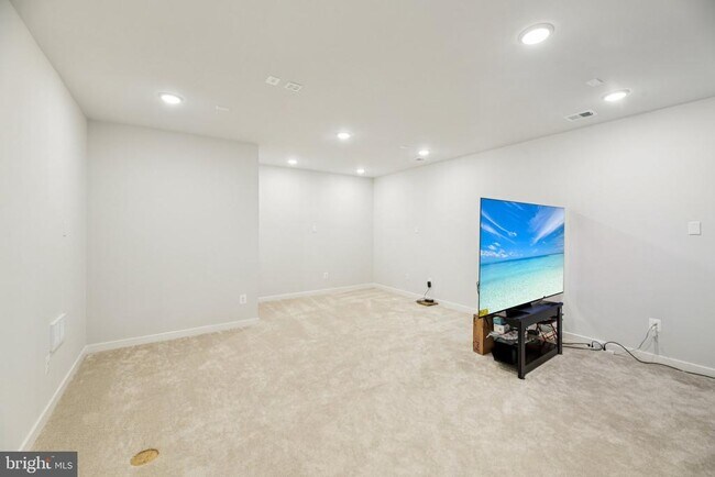 Building Photo - 42051 Night Nurse Cir