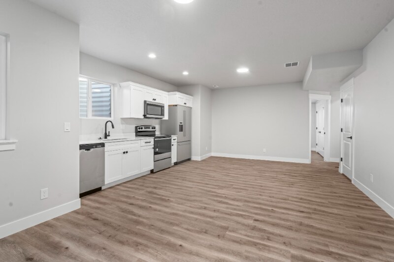 Building Photo - 4178 1470 N