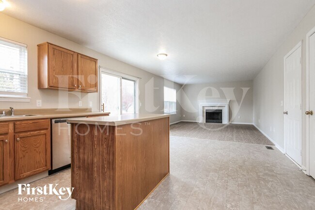 Building Photo - 12819 Sinclair Pl