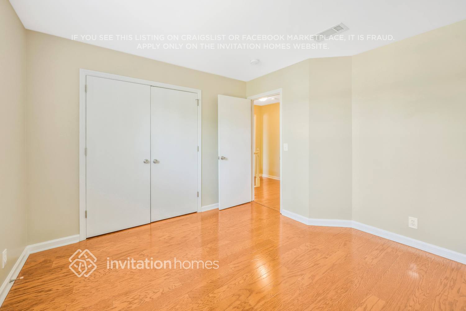 Building Photo - 1428 Calais Ct