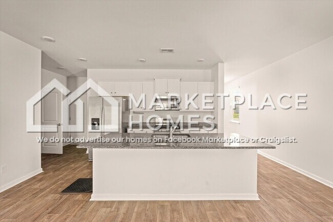 Building Photo - 339 Willow Pointe Cir
