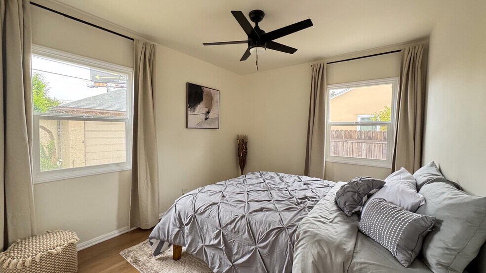 Bedroom 2 - 5732 W 85th Pl