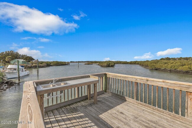 Building Photo - 133 Leeward Island Dr
