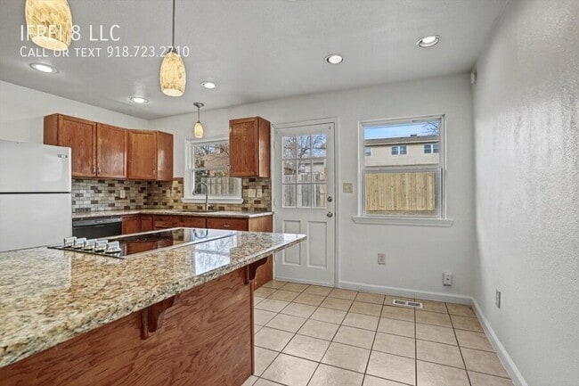 Building Photo - 3802 S Allegheny Ave