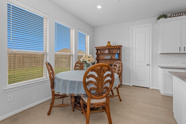 Building Photo - 2714 Sellers Island Dr