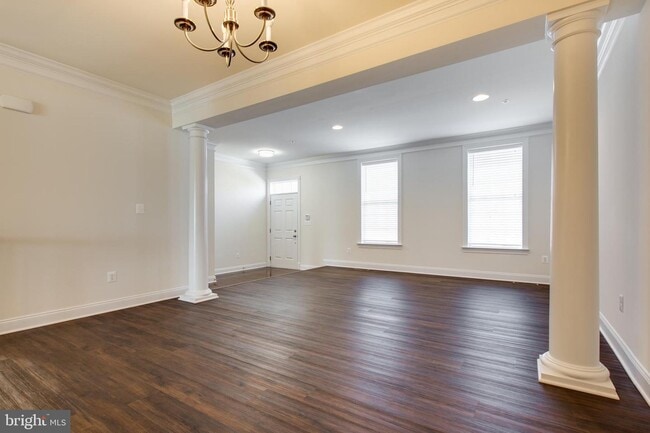 Building Photo - 7757 Crystal Brook Way