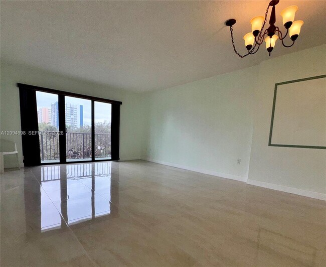 Building Photo - 1201 S Ocean Dr