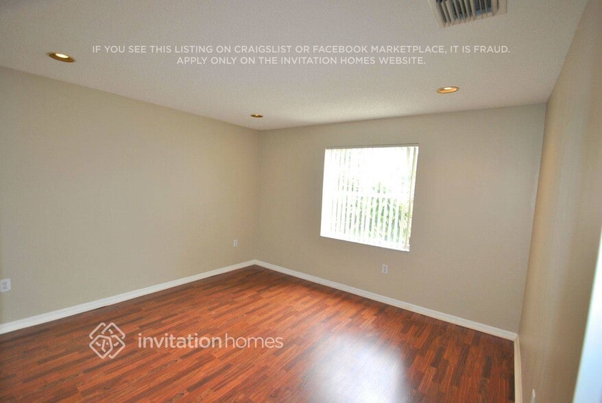 Building Photo - 3970 Fern Forest Rd