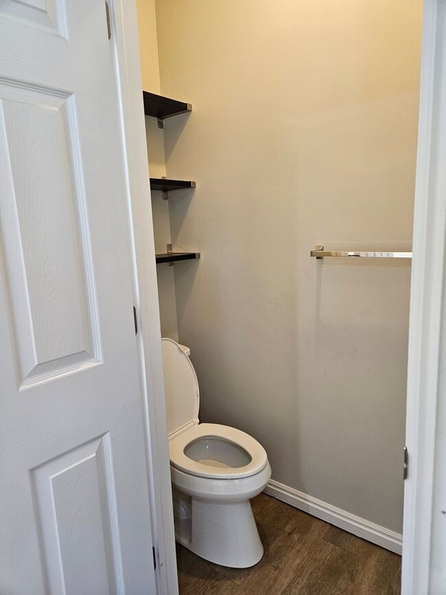 Building Photo - 3 Bedroom, North Salt Lake Gem with RV Parking, Workshop & Spacious Backyard Retreat